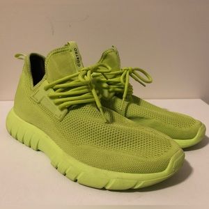 Men’s 10 CU4TRO Bolt Bright Green Knit Shoes Sneaker